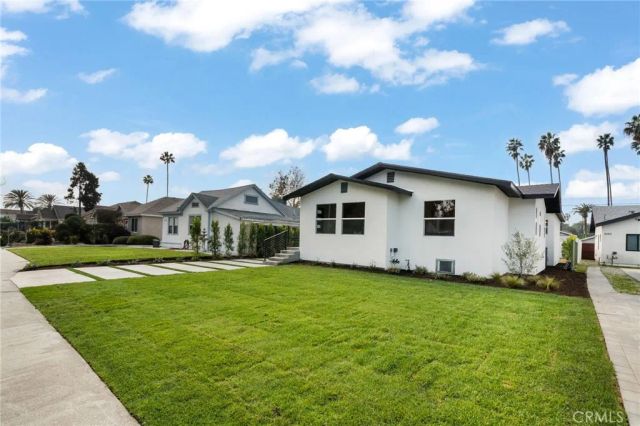 5113 5th Avenue, Los Angeles, CA 90043