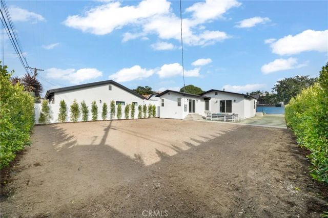 5113 5th Avenue, Los Angeles, CA 90043