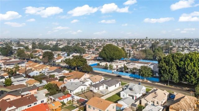 5113 5th Avenue, Los Angeles, CA 90043