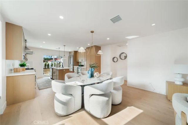 5113 5th Avenue, Los Angeles, CA 90043