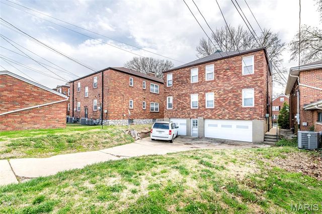 6663 Devonshire Avenue, St Louis, MO 63109