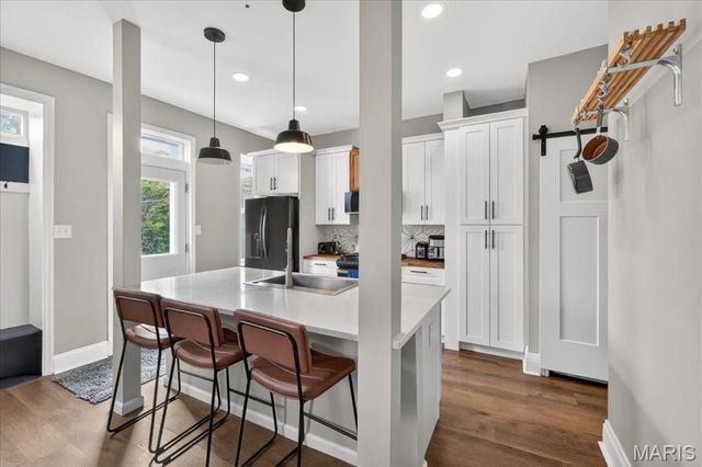 3420 Humphrey Street, St Louis, MO 63118