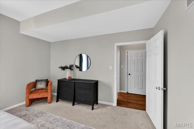 3420 Humphrey Street, St Louis, MO 63118