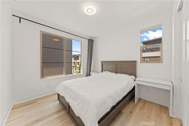203 Lynx, Irvine, CA 92618