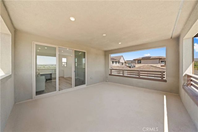 203 Lynx, Irvine, CA 92618