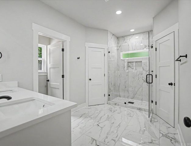 129 Glock Lane, Hot Springs, AR 71913