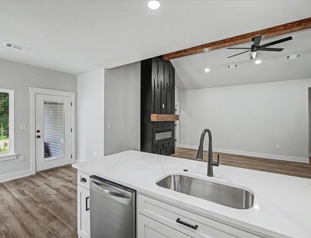 129 Glock Lane, Hot Springs, AR 71913