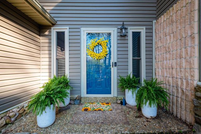 5 Secluded Point, Little Rock, AR 72210