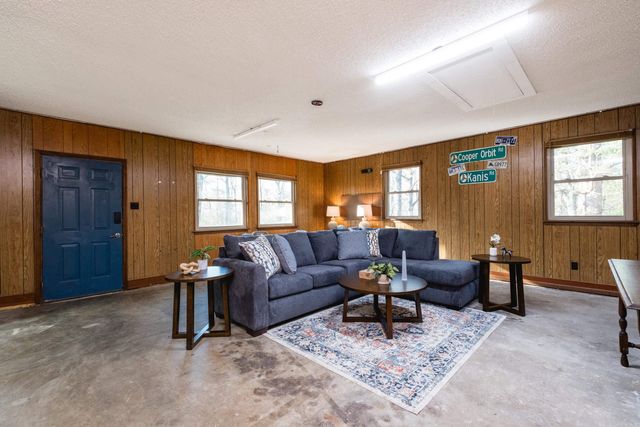 5 Secluded Point, Little Rock, AR 72210