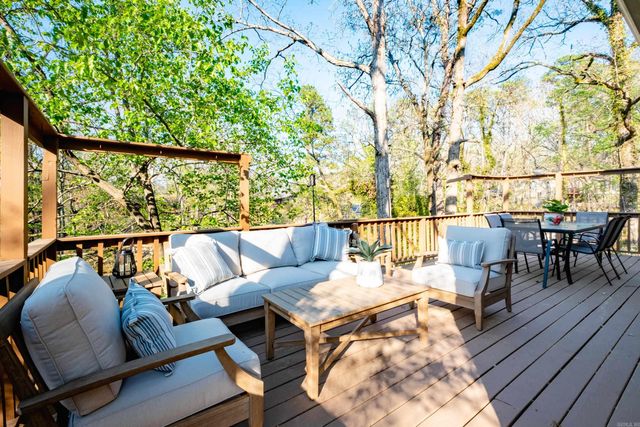 5 Secluded Point, Little Rock, AR 72210