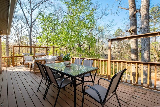 5 Secluded Point, Little Rock, AR 72210