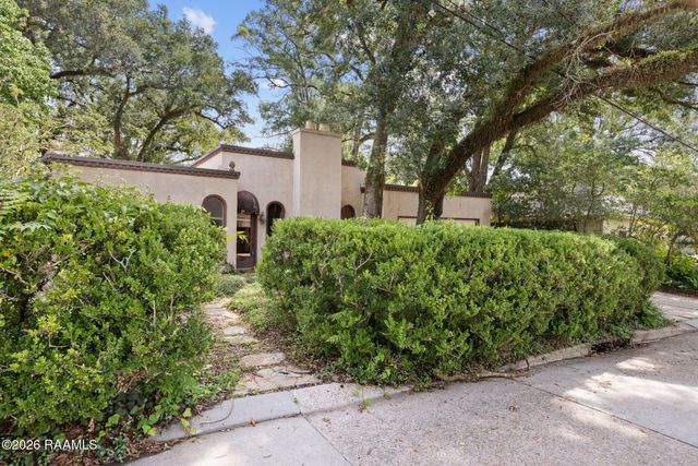 315 N Demanade Boulevard, Lafayette, LA 70503