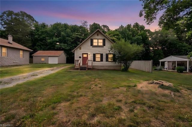 131 Lindbergh Street, Winston-salem, NC 27104