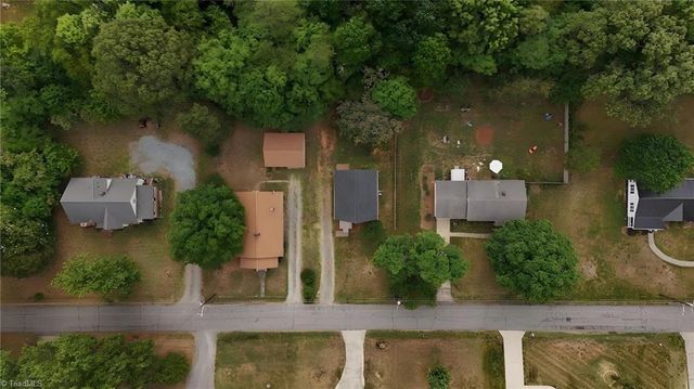 131 Lindbergh Street, Winston-salem, NC 27104