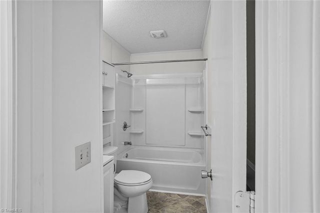 131 Lindbergh Street, Winston-salem, NC 27104