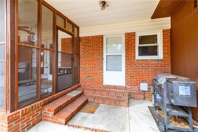 3488 School Road, Fayetteville, NC 28306