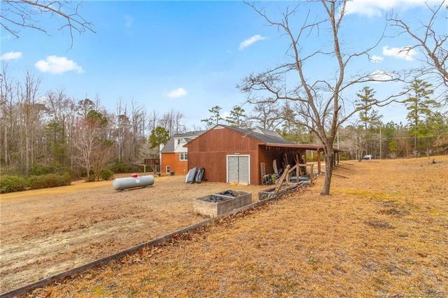 3488 School Road, Fayetteville, NC 28306