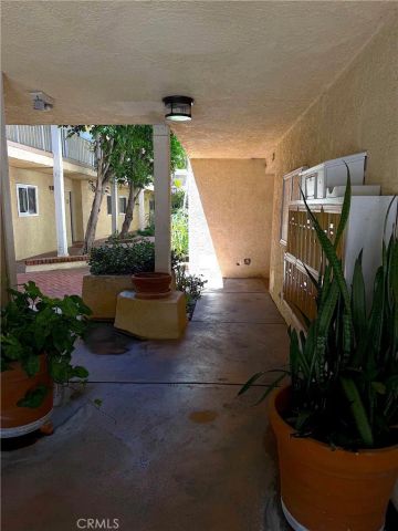 4807 Beck Avenue 4, Valley Village, CA 91601