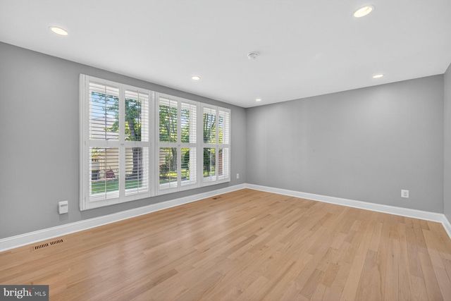 7518 CANDYTUFT CT, Springfield, VA 22153