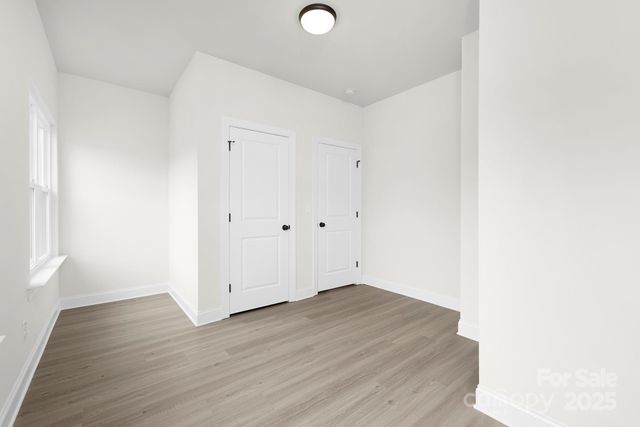 9427 Weston Woods Lane, Charlotte, NC 28216