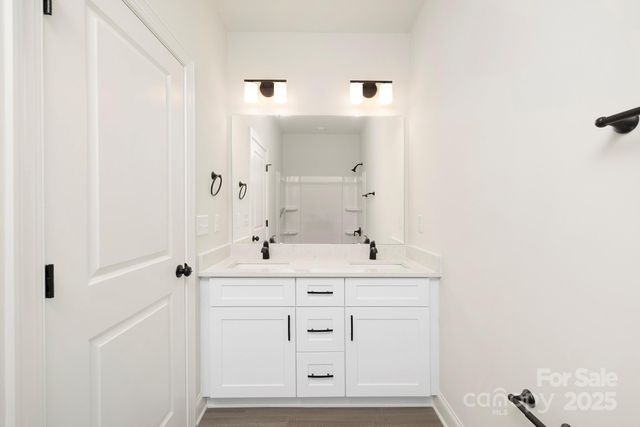 9427 Weston Woods Lane, Charlotte, NC 28216