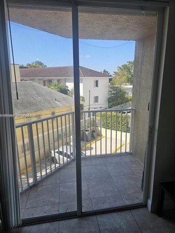 102 SW 6th Ave 205, Miami, FL 33130