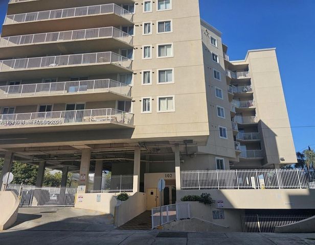 102 SW 6th Ave 205, Miami, FL 33130