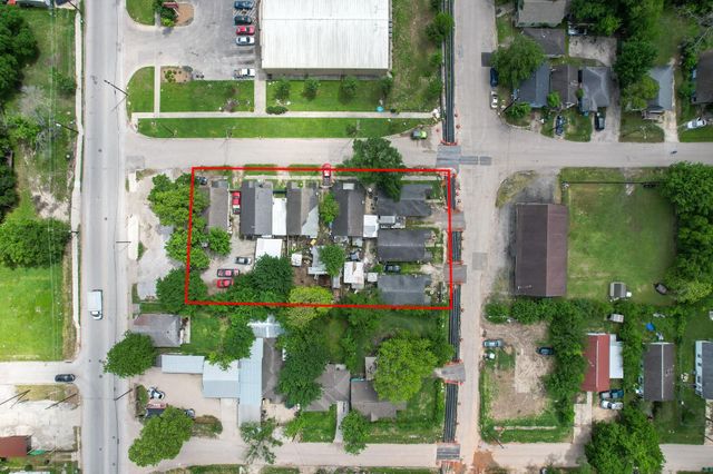 2409 Hailey Street, Houston, TX 77026