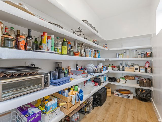 5796 N VALLEY VIEW RD, Lehi, UT 84043