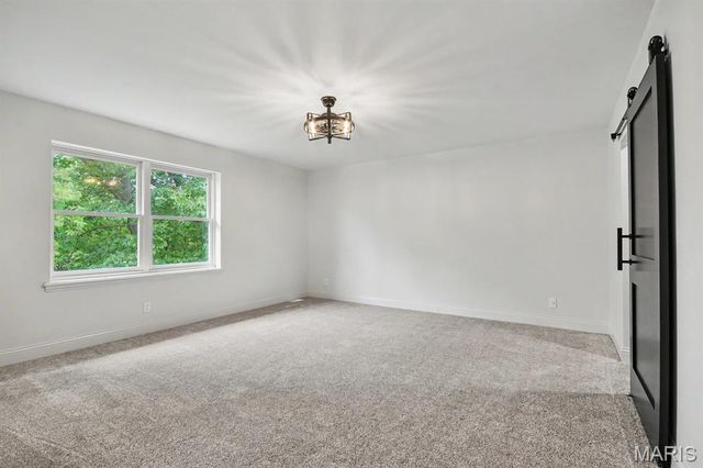 406 Meyer Avenue, St Louis, MO 63122