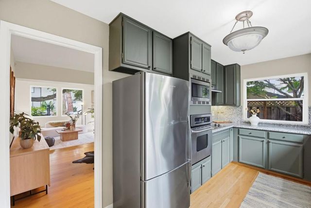 551 Tyndall Street, Los Altos, CA 94022