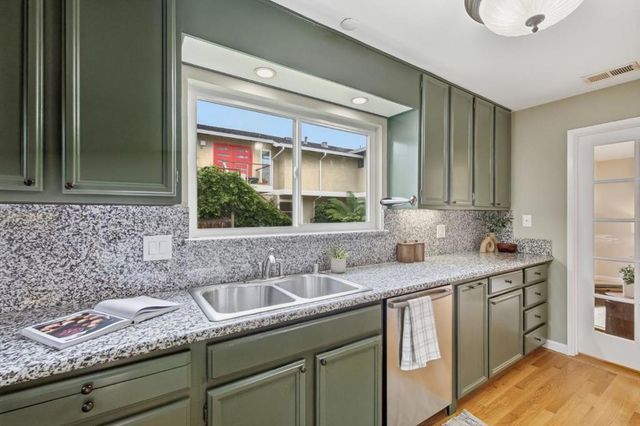 551 Tyndall Street, Los Altos, CA 94022