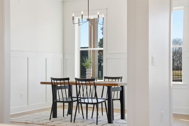 500 Country Club Dr, Dickson, TN 37055