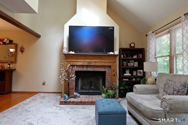 6 Juniper Circle 6, Monroe, CT 06468