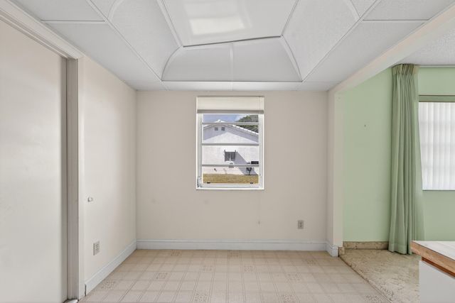 2201 SW 22nd Way SW, Boynton Beach, FL 33426