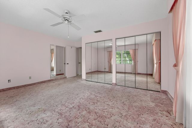 2201 SW 22nd Way SW, Boynton Beach, FL 33426