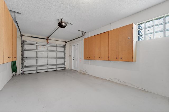 2201 SW 22nd Way SW, Boynton Beach, FL 33426