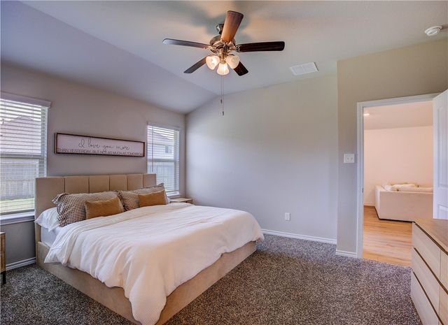 1134 Patriot Drive, College Station, TX 77845