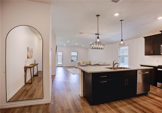1134 Patriot Drive, College Station, TX 77845
