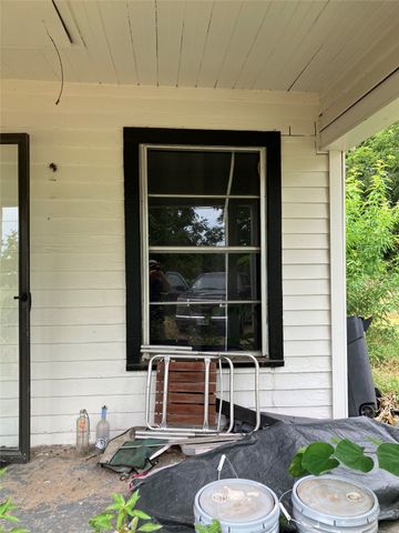 1015 Fisher Street, Sulphur Springs, TX 75482