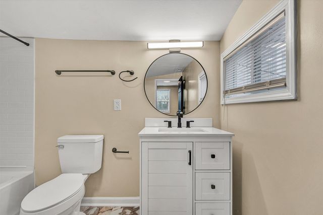 917 McDowell AVE, Roanoke, VA 24016