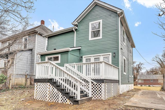 917 McDowell AVE, Roanoke, VA 24016