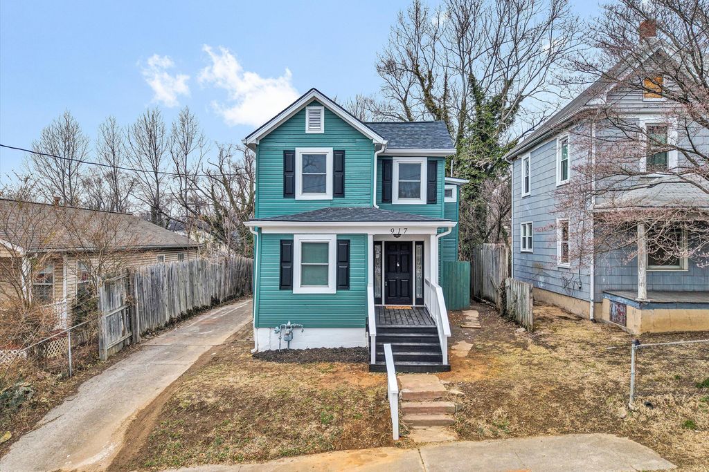 917 McDowell AVE, Roanoke, VA 24016