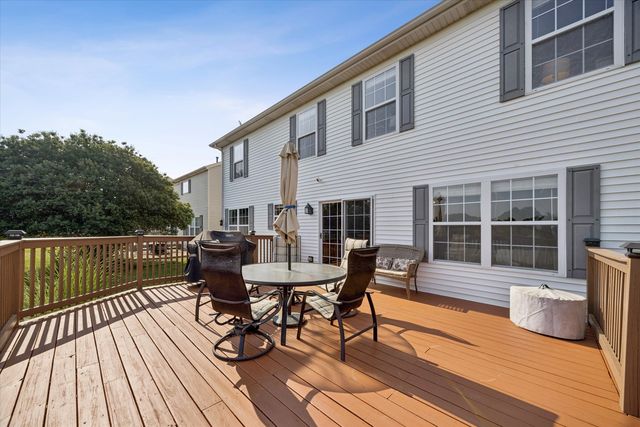 131 Wedgeport Circle, Romeoville, IL 60446