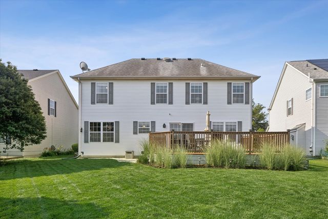 131 Wedgeport Circle, Romeoville, IL 60446