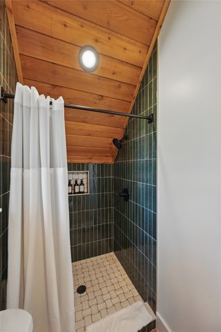 104 Greenwood Drive, Trinidad, TX 75163