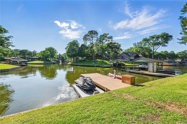 104 Greenwood Drive, Trinidad, TX 75163