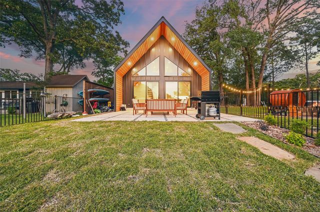 104 Greenwood Drive, Trinidad, TX 75163