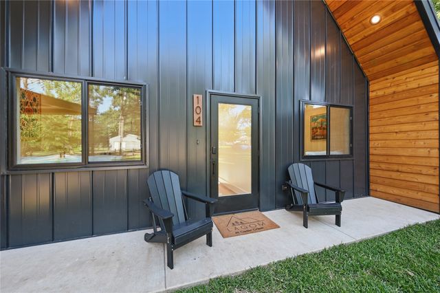 104 Greenwood Drive, Trinidad, TX 75163