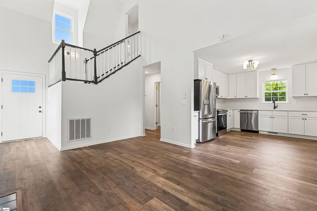 15 Haley Court, Greenville, SC 29607